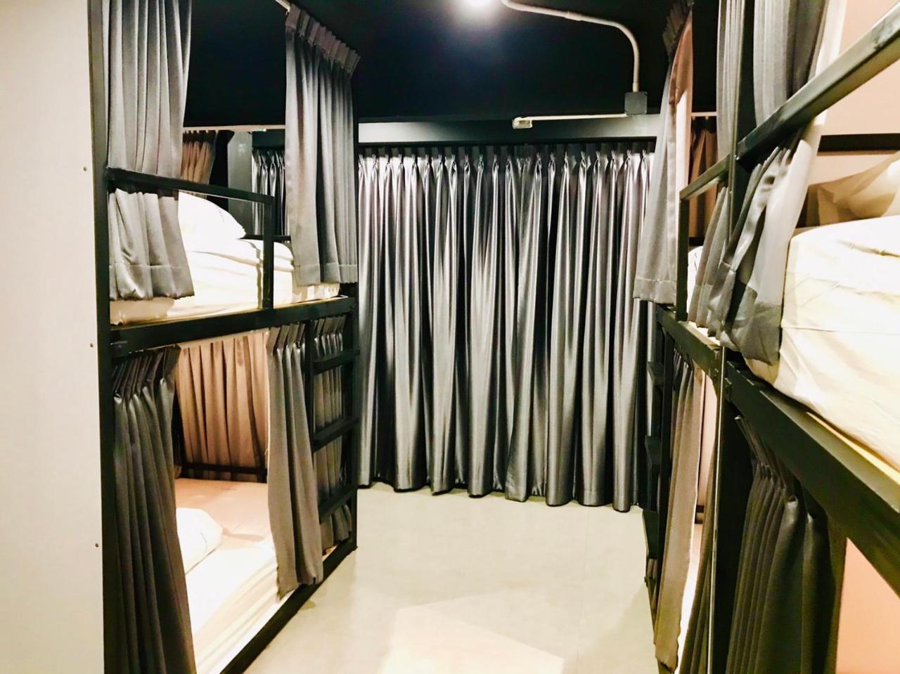 New Warm Light Hostel Чиангмай Экстерьер фото